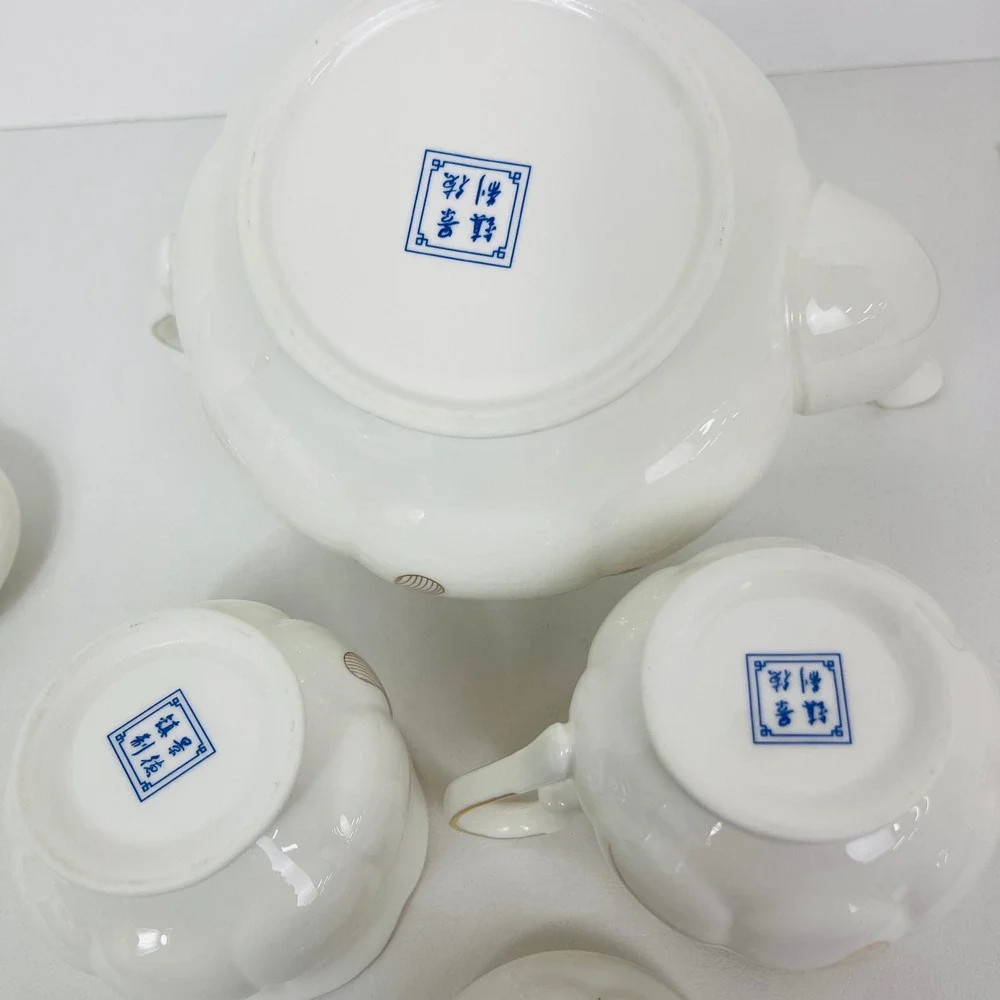 Jingdezhen elegant porcelain